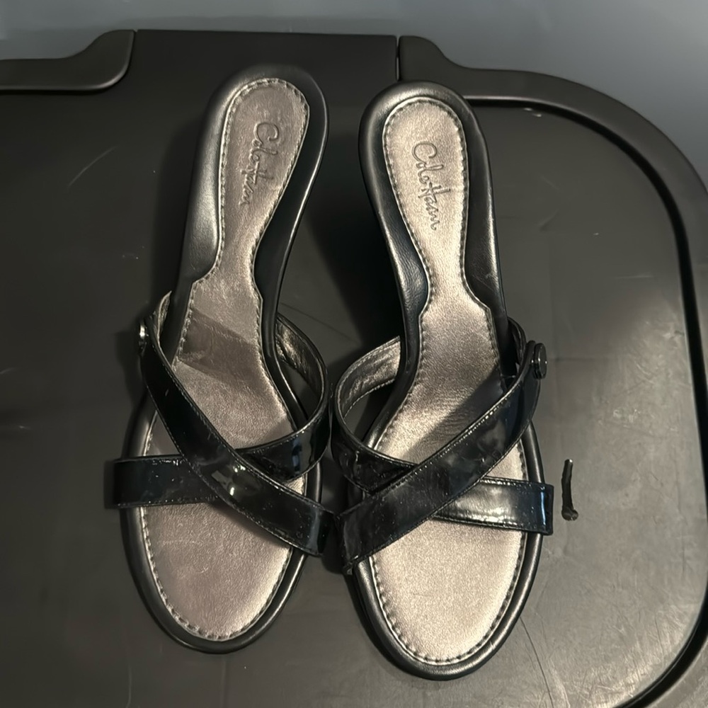 Cole Hann size 9 black wedge open back sandals